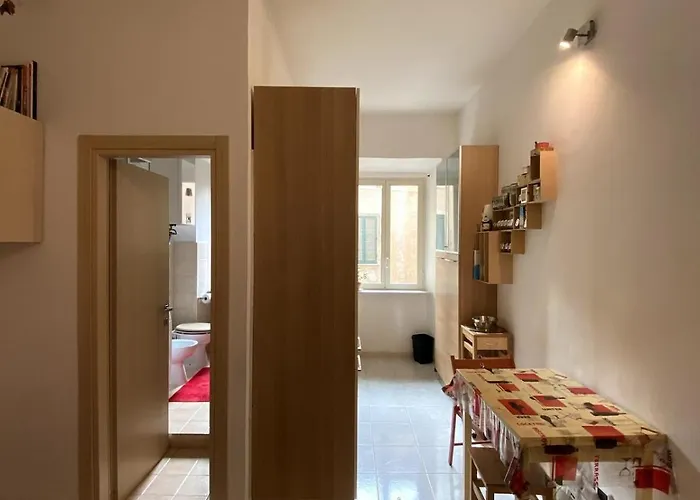 Small And Very Comfortable Flat דירה *